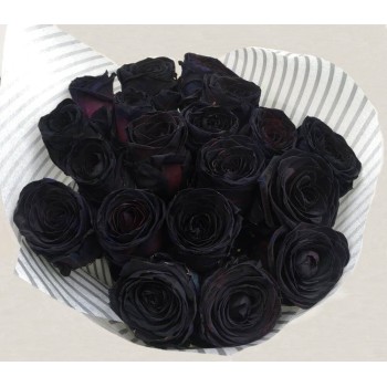 15 черных роз